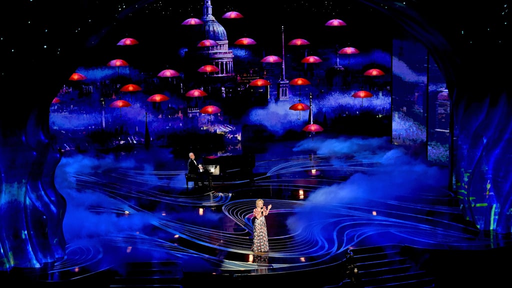 Bette Midler's Oscars 2019 Performance Video