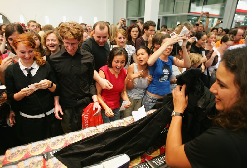 When These Fans From Berlin Couldn't Wait to Get Their Own Copy of Harry Potter and the Deathly Hallows