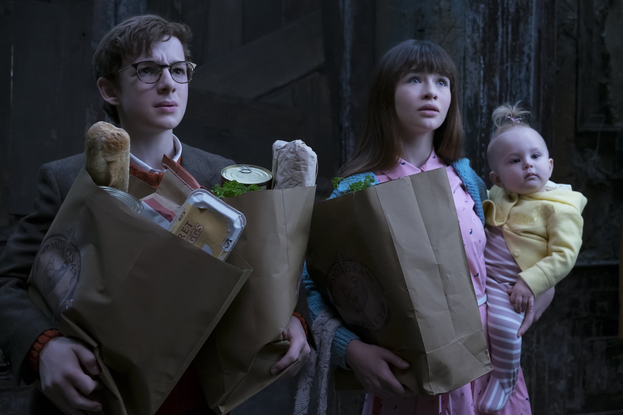A series of unfortunate events season 2 episode 1 cast Who Plays The Parents In A Series Of Unfortunate Events Popsugar Entertainment