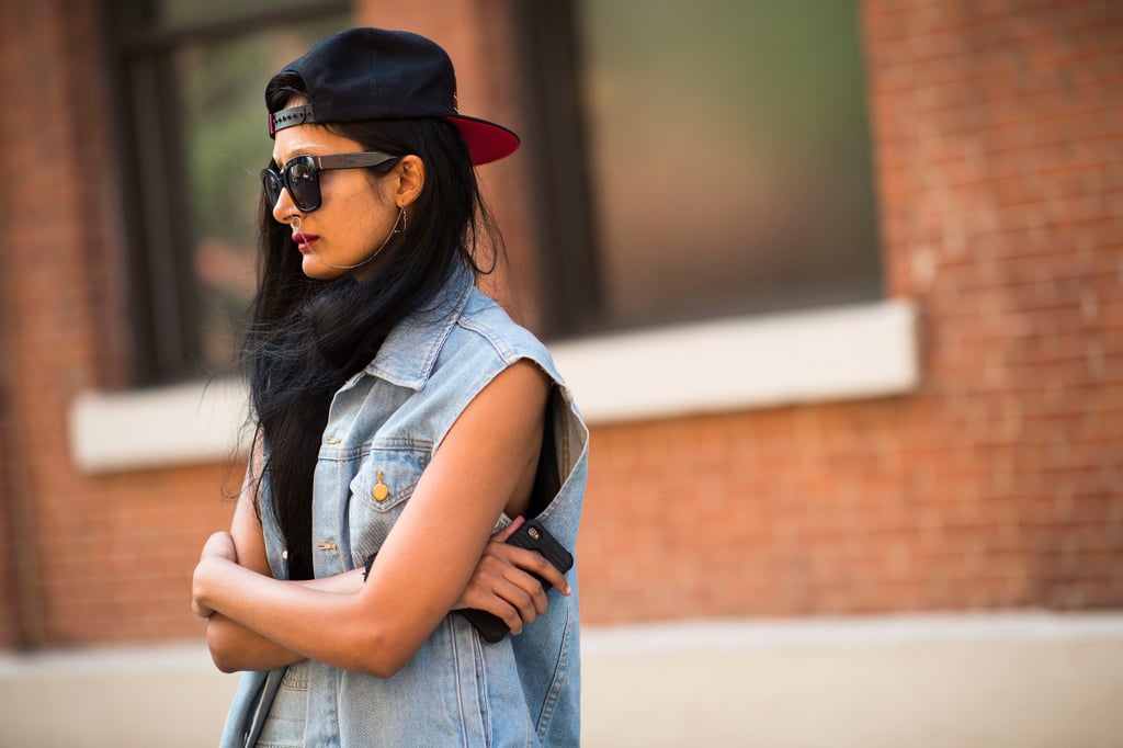 A backwards cap looks quite cool up against a grungy style.