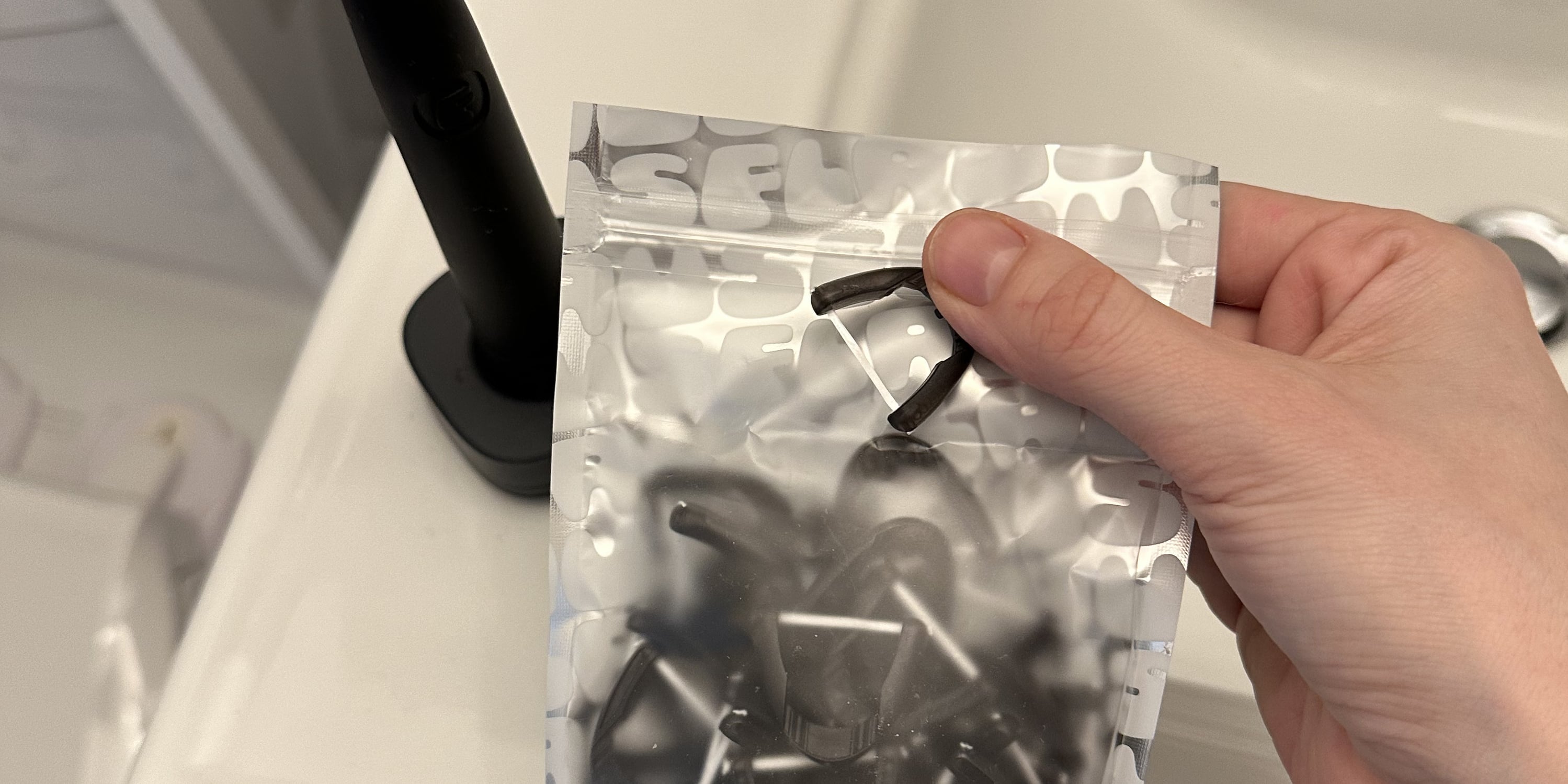 I Tried Flaus, a Smart Electric Flosser — and It Leveled Up My Dental Routine