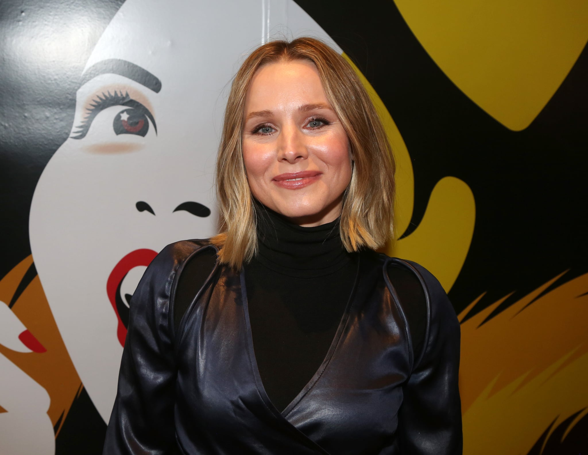 NEW YORK, NEW YORK - APRIL 24: Kristen Bell poses on the red carpet.