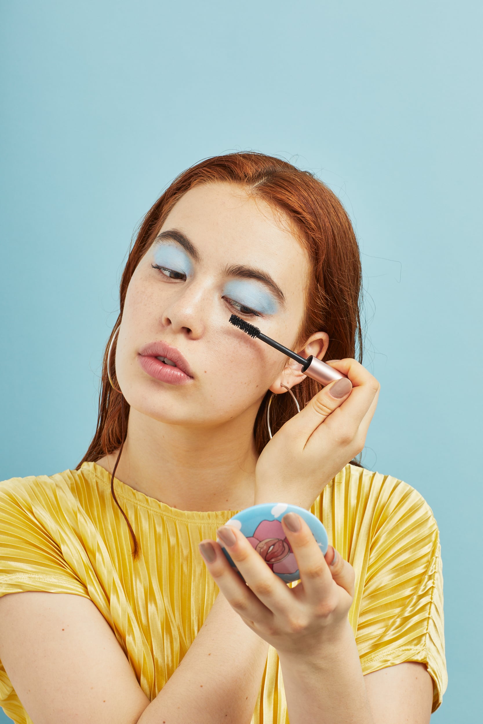 Winter 2020 Makeup Trend Bold Single Coloured Eye Shadow