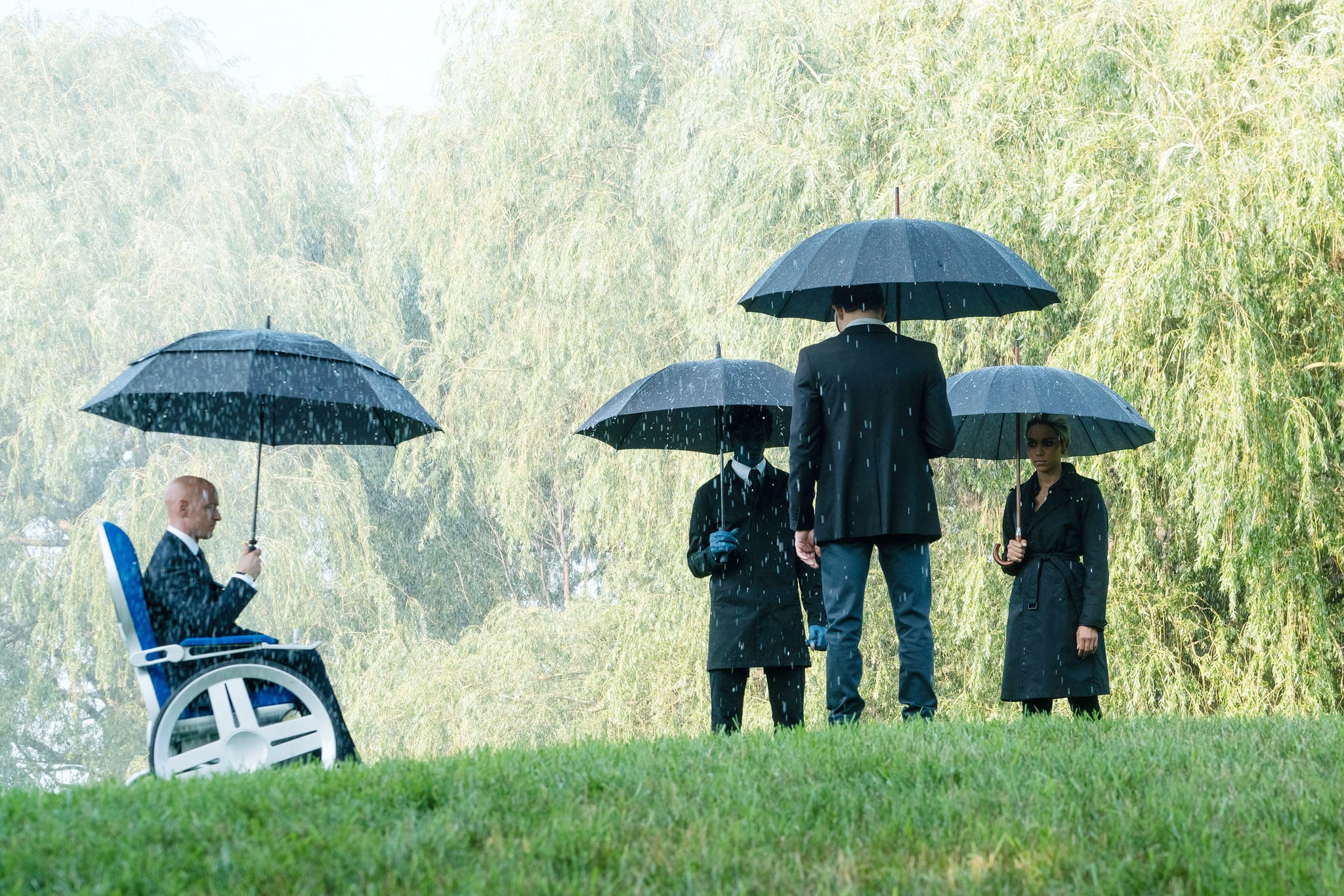 DARK PHOENIX, (aka X-MEN: DARK PHOENIX), from left: James McAvoy, as Charles Xavier / Professor X, Kodi Smit-McPhee, as Nightcrawler, Tye Sheridan as Cyclops, (back to camera), Alexandra Shipp, as Storm, 2019. ph: Doane Gregory/  Marvel / TM & copyright  Twentieth Century Fox Film Corp. All rights reserved. /courtesy Everett Collection