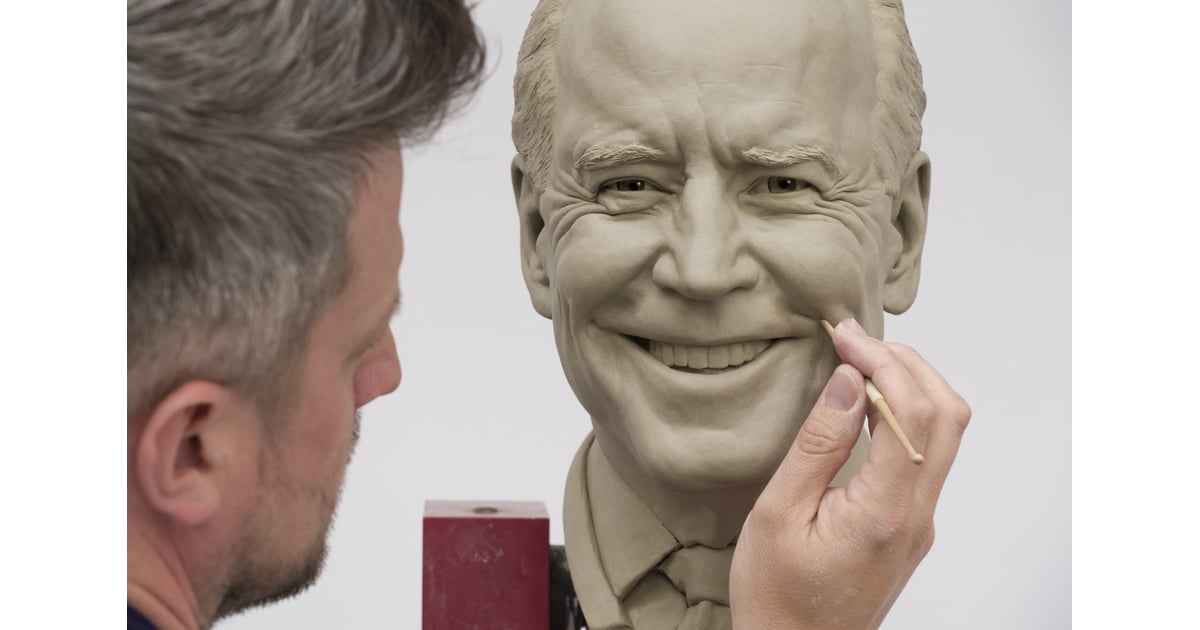 Kamala Harris's Madame Tussauds Wax Figure | Photos | POPSUGAR News Photo 3