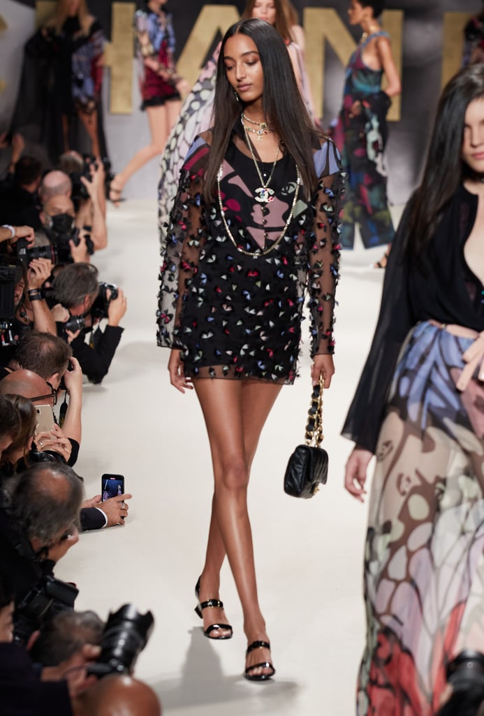 Chanel's SS22 Show Was a Throwback to the '90s Runway