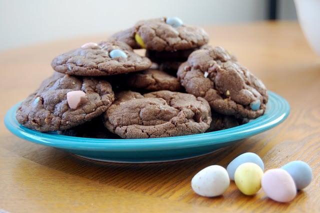 Cadbury Egg Cookies