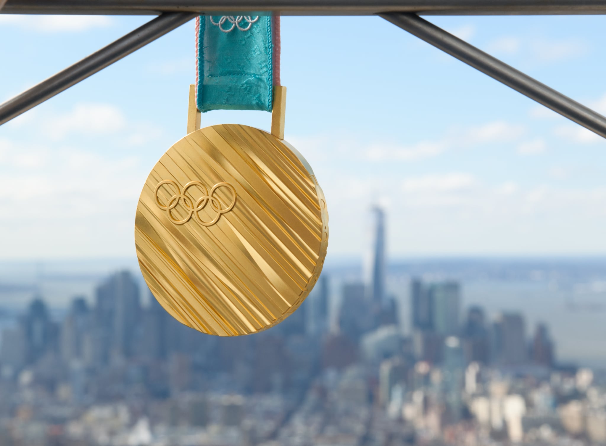 NEW YORK, NY - MARCH 05:  A view of the Ice Hockey Olympic Gold medal at The Empire State Building at The Empire State Building on March 5, 2018 in New York City.  (Photo by Noam Galai/Getty Images)