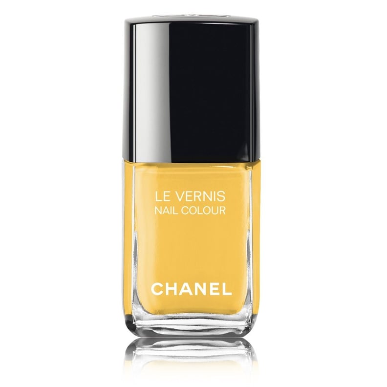 Chanel Le Vernis Nail Color in Giallo Napoli