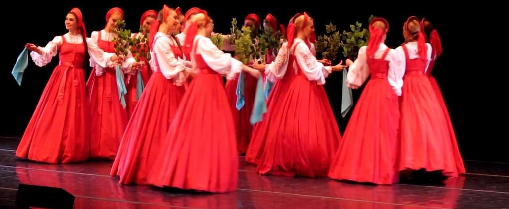 Russian Ballerinas Floating on Air Video