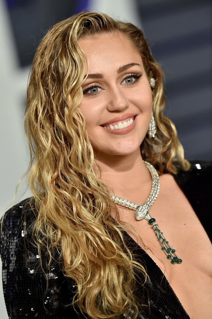Miley Cyrus at the 2019 Vanity Fair Oscars Party