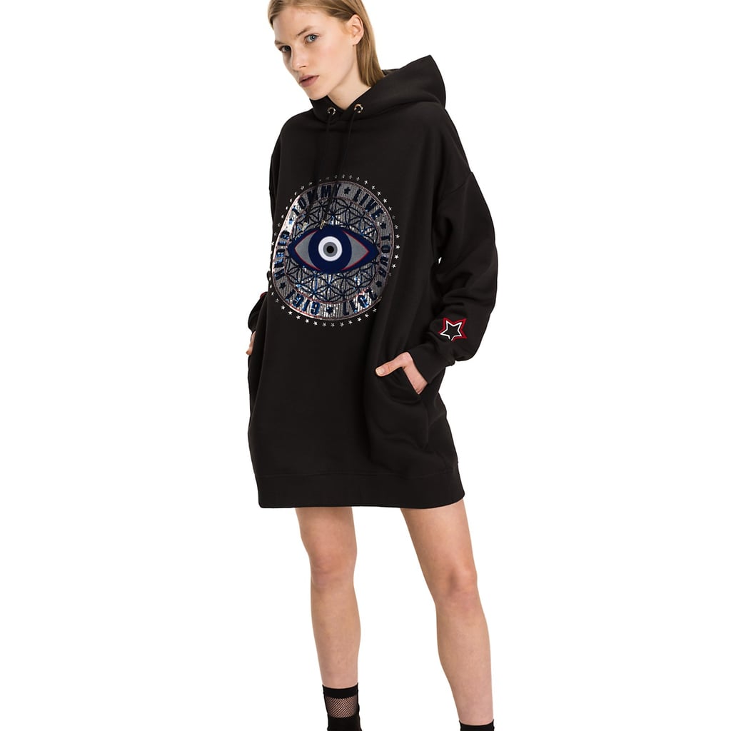 Melbourne fles programma Gigi Hadid x Tommy Hilfiger Hooded Fleece Dress ($180) | Thanks to Her  Sister Gigi, You Can Buy Bella Hadid's Sweatshirt Right Off Her Back |  POPSUGAR Fashion Photo 17