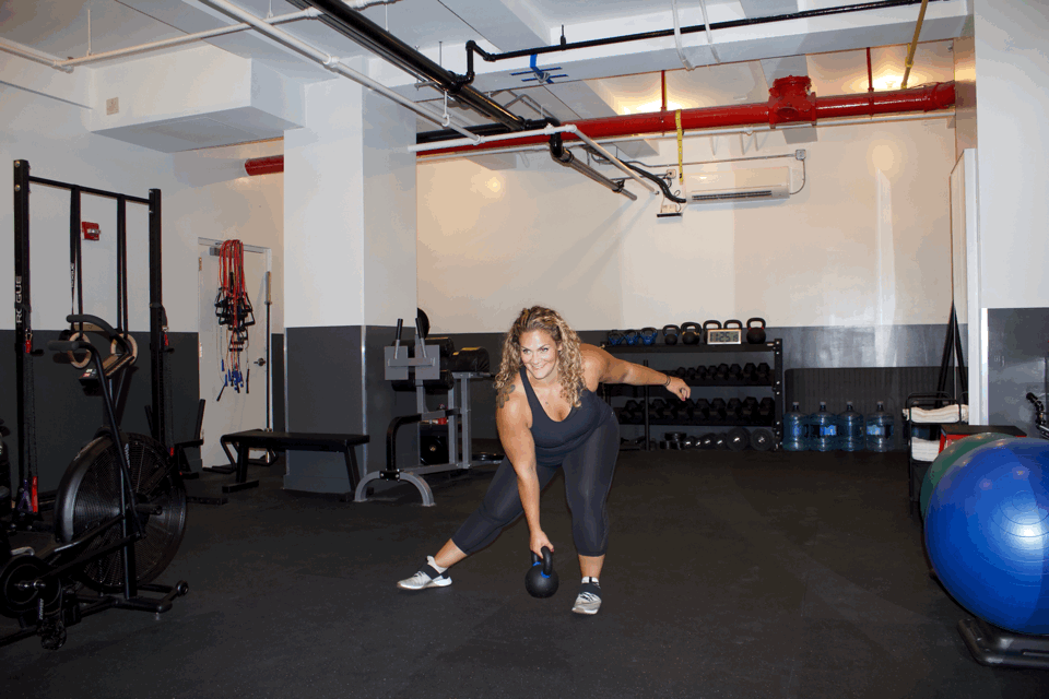 Kettlebell Lateral Lunge With High Pull