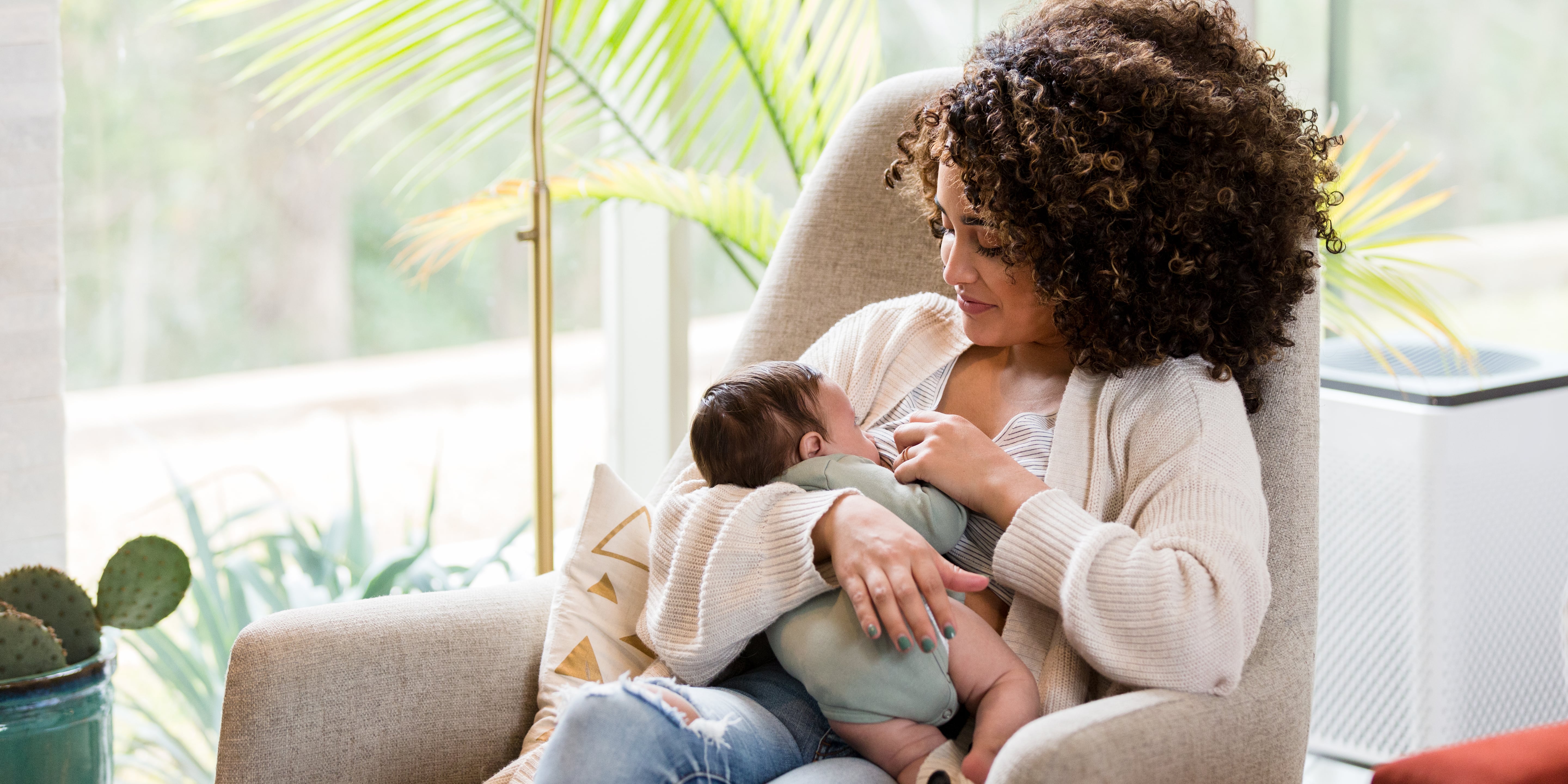 Can I Take Melatonin While Breastfeeding? POPSUGAR Family