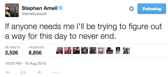 Clearly, Amell actually had the best day ever.