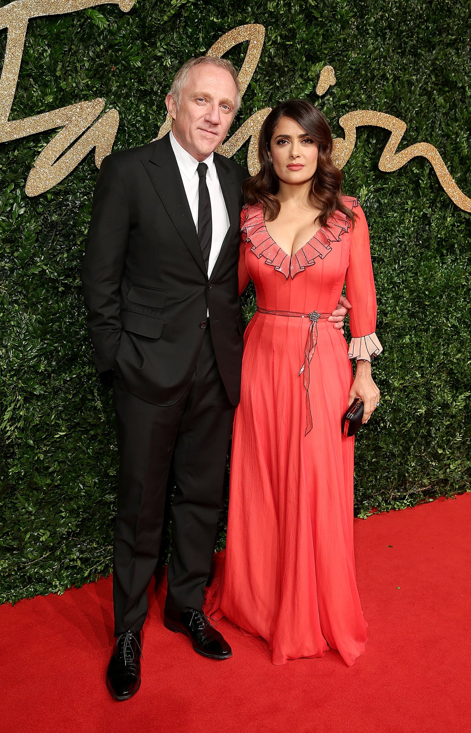 Salma Hayek and Her Husband PDA on the Red Carpet Nov. 2015 | PS Latina