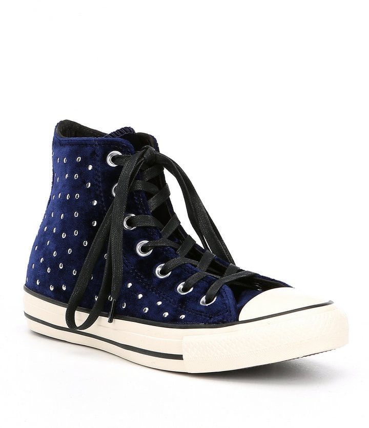 Converse 2025 velvet studs