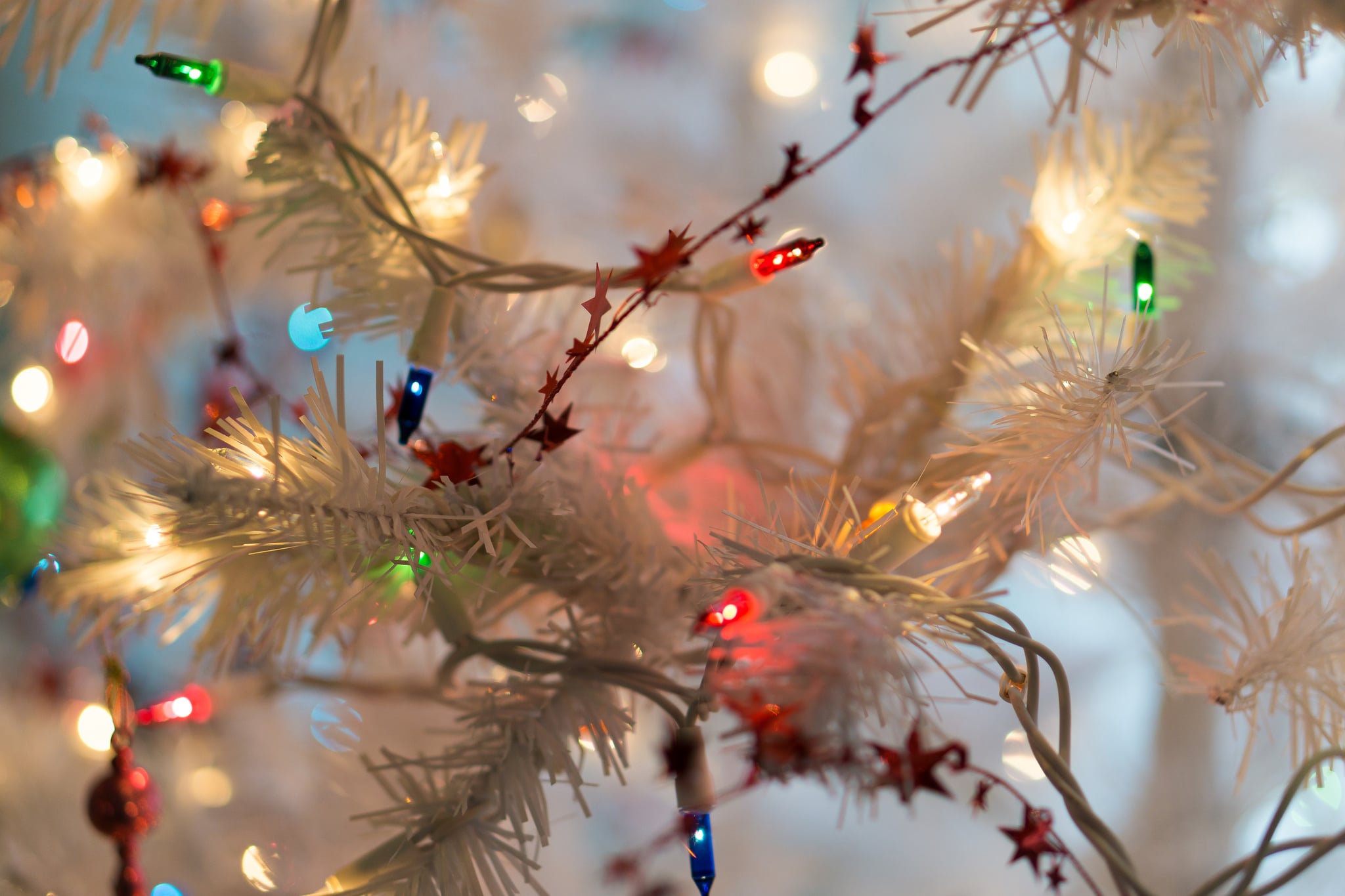 How to Fix Broken Christmas Tree Lights | PS Home - How To Fix A Broken Christmas Tree
