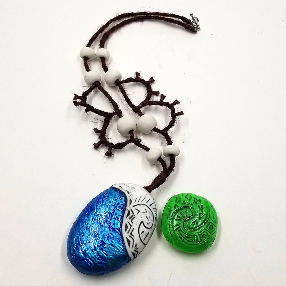 Moana's Necklace and the Heart of Te Fiti Moana Halloween Costumes For Kids POPSUGAR Family Moana's Necklace and the Heart of Te Fiti Moana Halloween Costumes For Kids POPSUGAR Family