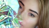 Holographic Highlighter Look | Laura Sanchez Video