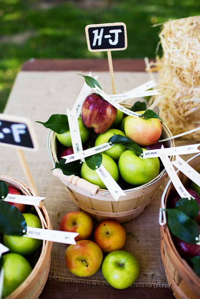 Apple Escort Cards