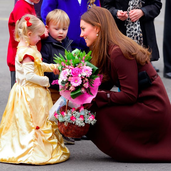 Kate Middleton Getting Flowers From Fans Pictures