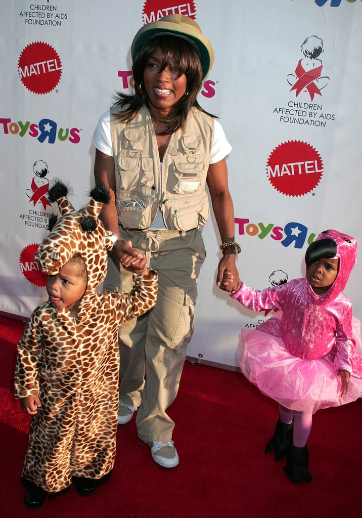 Angela Bassett And Her Twins As A Zookeeper A Giraffe And A Flamingo Celebrity Family Halloween Costumes Popsugar Celebrity Uk Photo 10