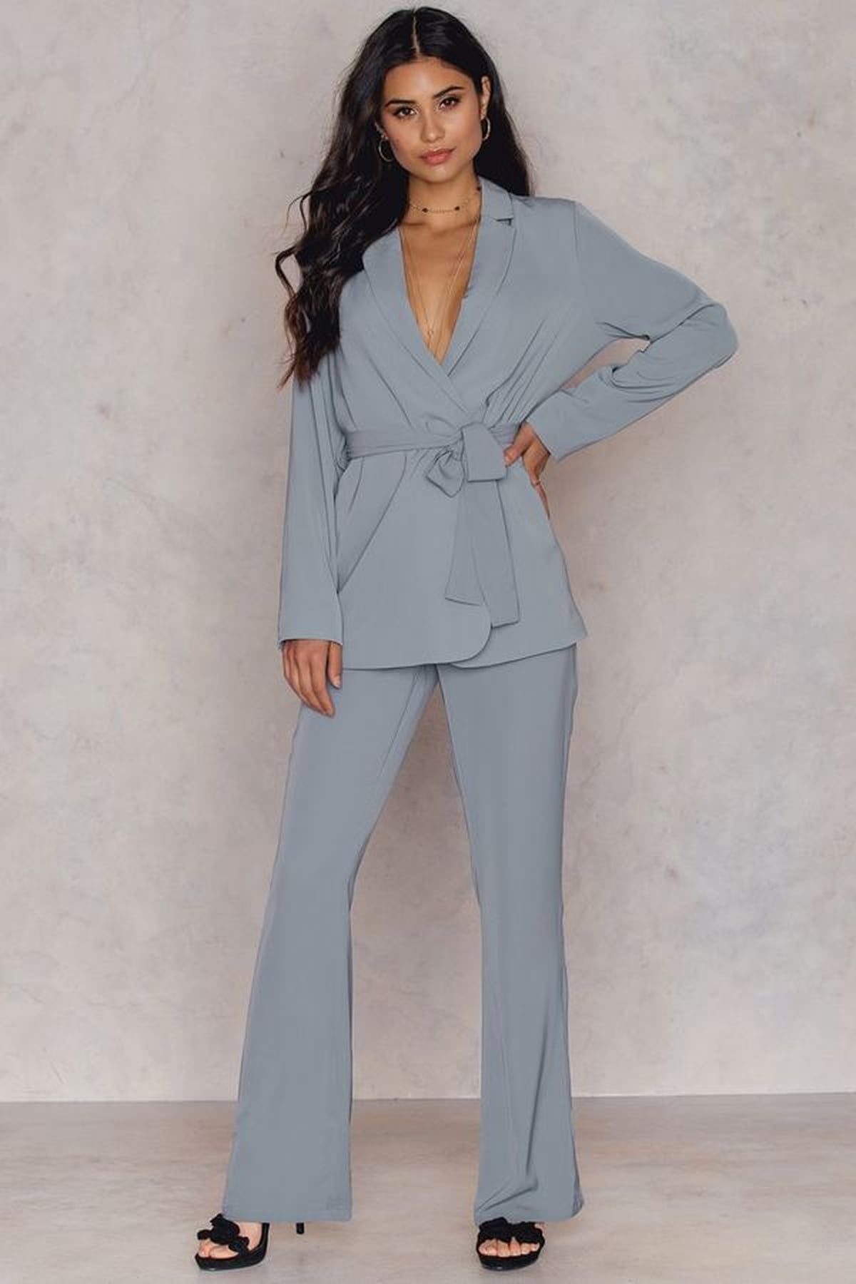 Gigi Hadid Blue Pamella Roland Suit | POPSUGAR Fashion