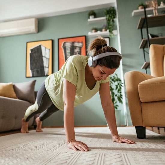 10-Minute No-Equipment Barre Arm Workout