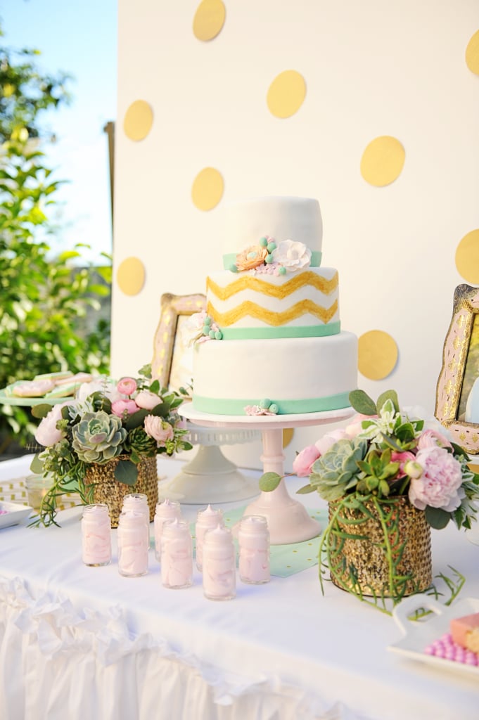 Beansy Loves Cake's Chevron Fondant Cake