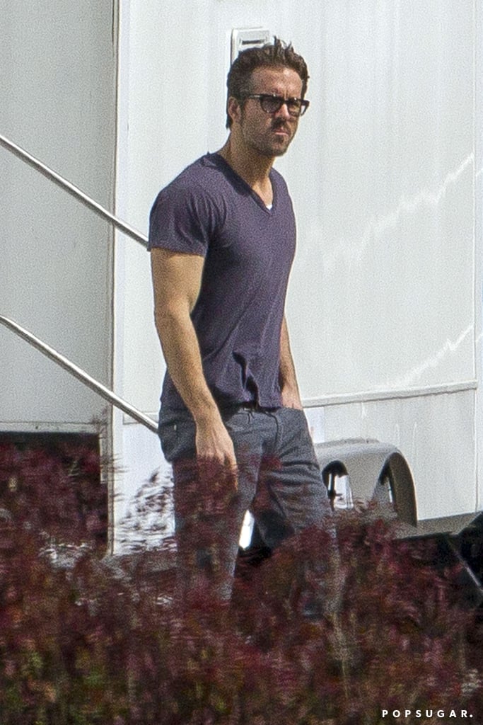 On Thursday, Ryan Reynolds wore a pair of glasses while hanging out on the set of Mississippi Grind in New Orleans.