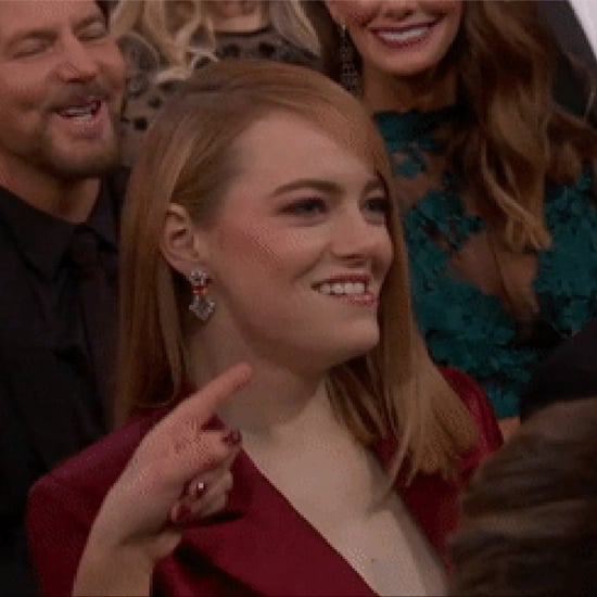 Jennifer Lawrence Pointing at Emma Stone at the 2018 Oscars