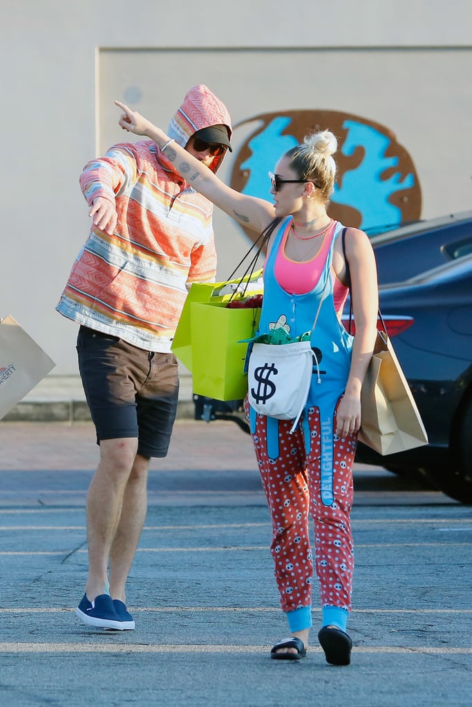 Miley Cyrus Not Wearing Engagement Ring With Liam Hemsworth