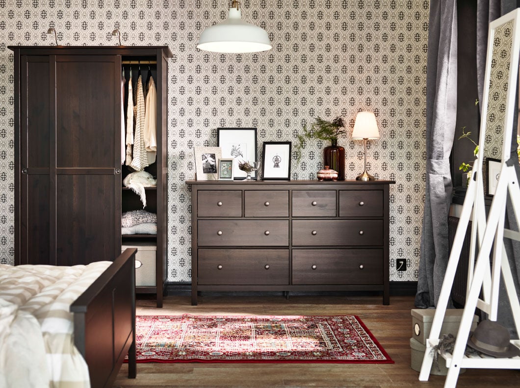 Trouw functie Vervolgen Hemnes 8-Drawer ($250) | Gorgeous Ikea Bedroom Ideas That Won't Break the  Bank | POPSUGAR Home Photo 23