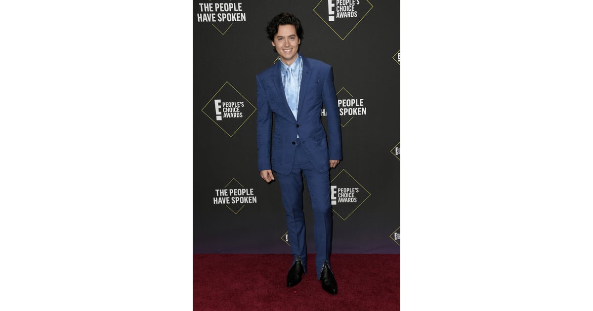 Cole Sprouse's Blue Suit at the 2019 People's Choice ...