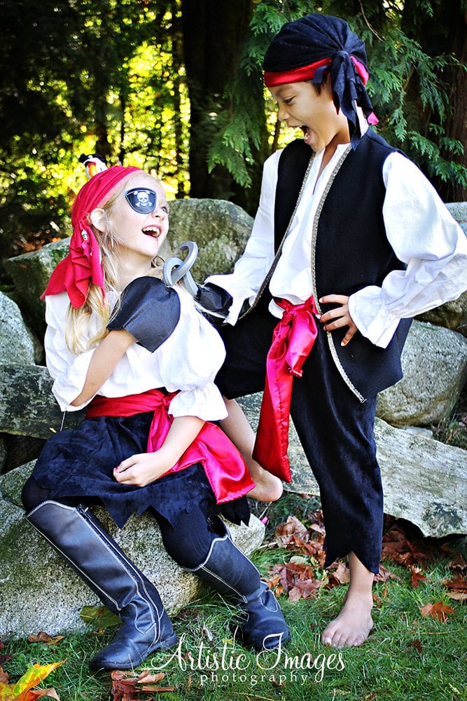 Pirates Costumes