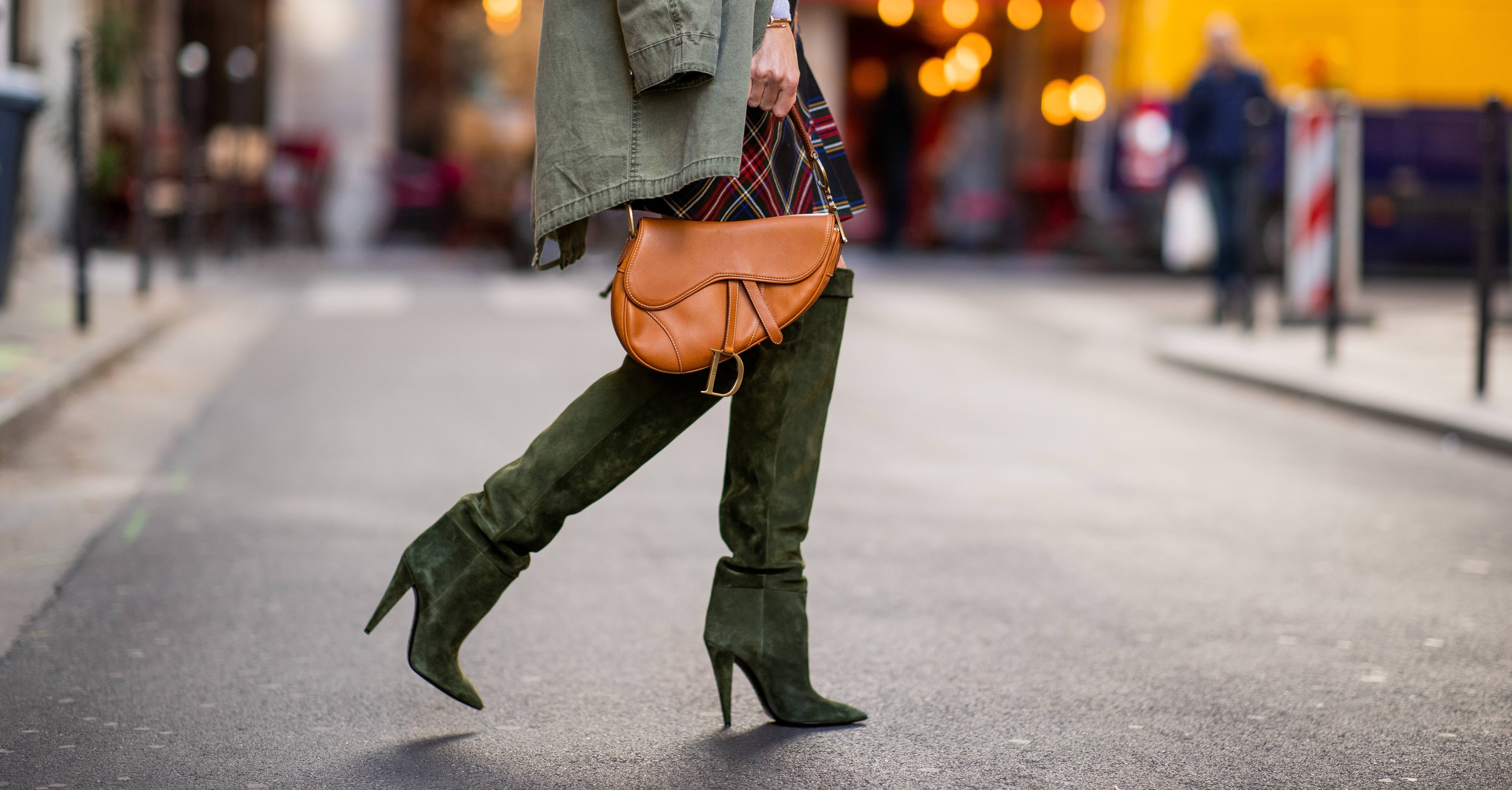 Naturalizer discount lucy booties