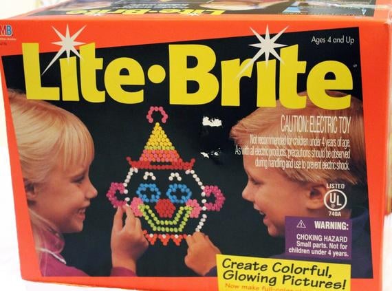Lite Brite With Pegs and Refill Sheets 1993