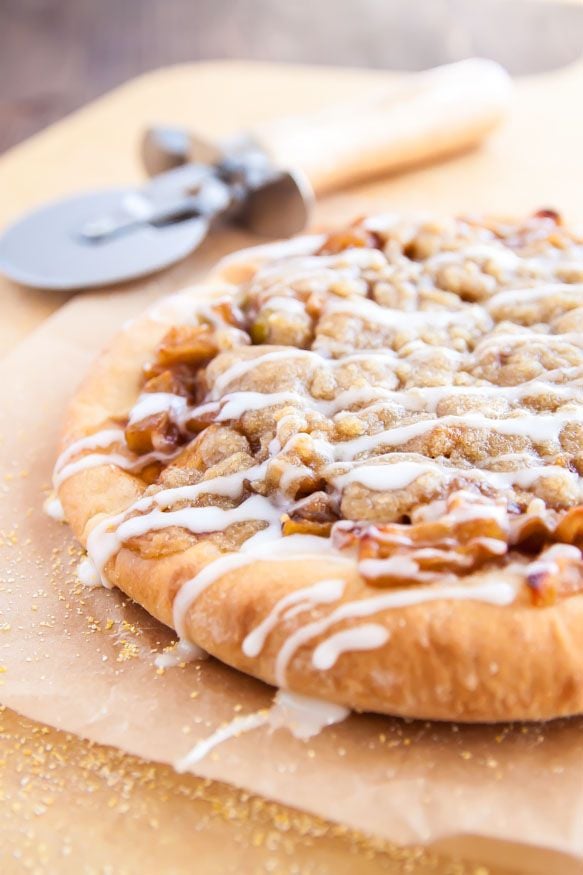 Apple Pie Pizza