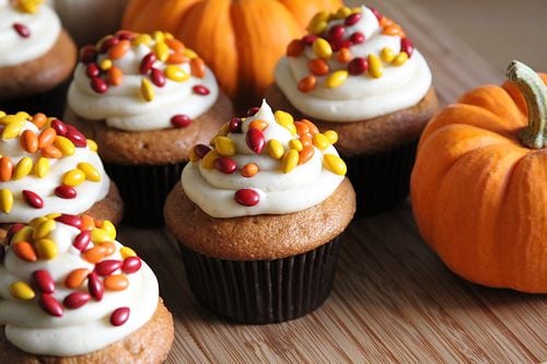 Pumpkin Spice Cupcakes With Vanilla Bean Frosting