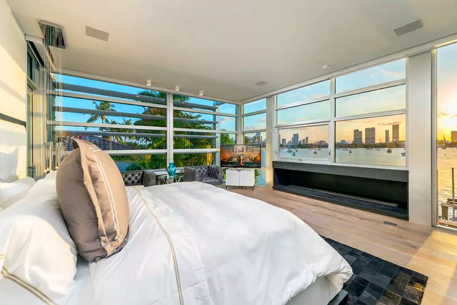 Kylie Jenner Miami Airbnb 2016 POPSUGAR Home