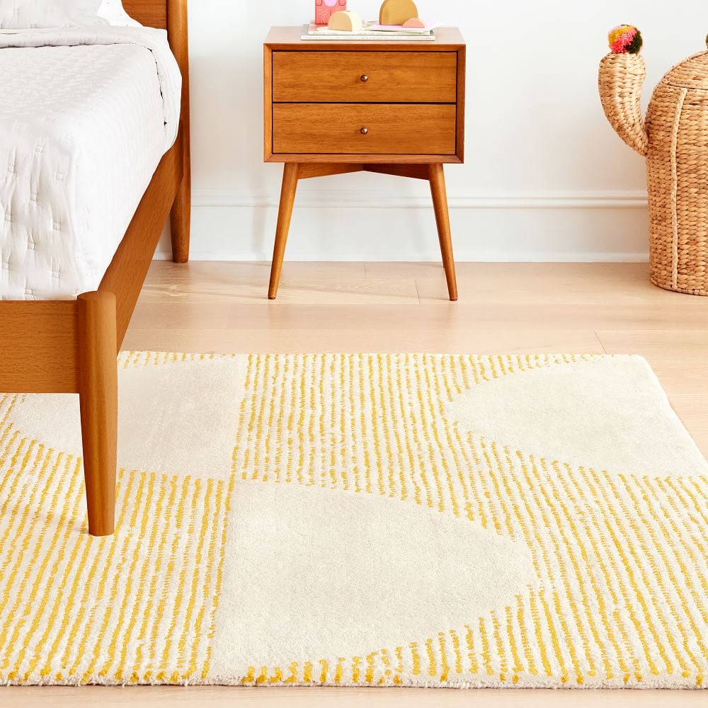 最好为一个孩子的房间面积地毯:半月易护理地毯