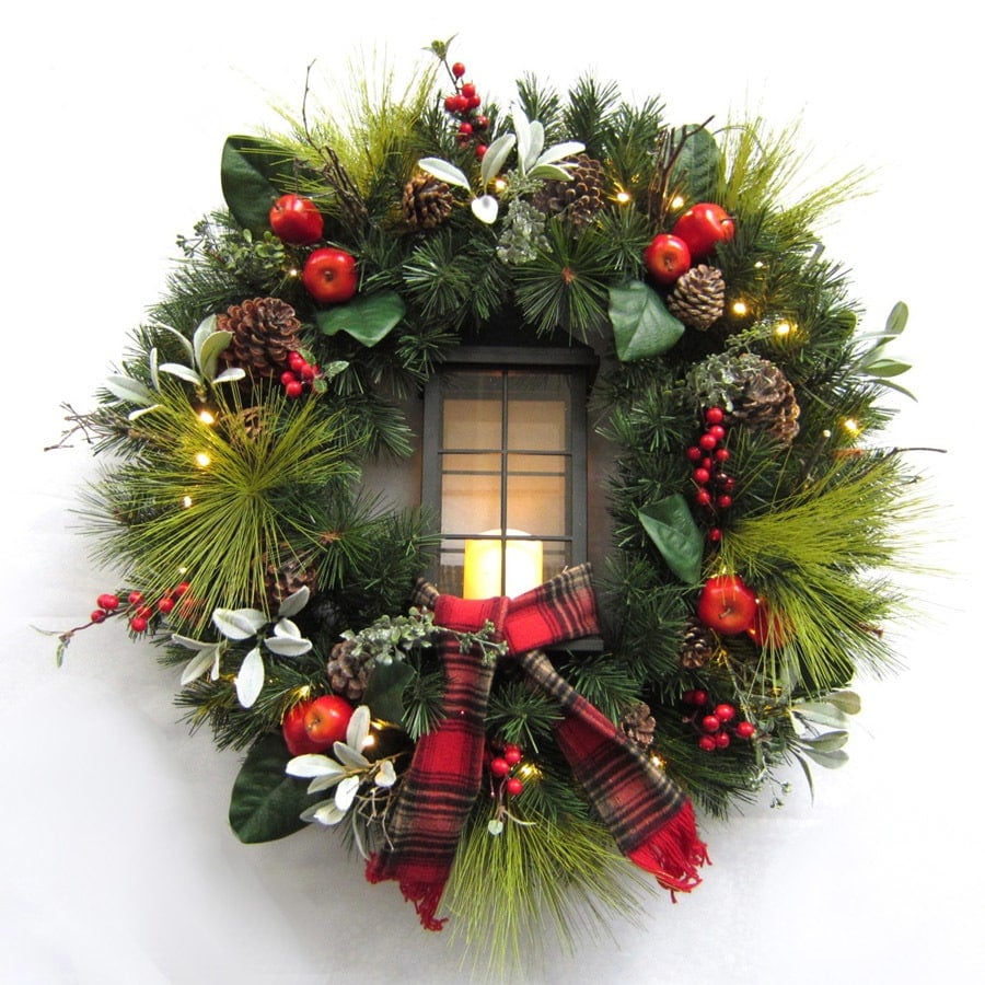 Holiday Living 30-in Pre-Lit Outdoor Battery-Operated Lantern Artificial Christmas Wreath