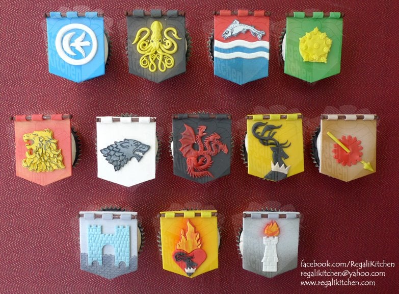 Fondant House Sigil Cupcakes