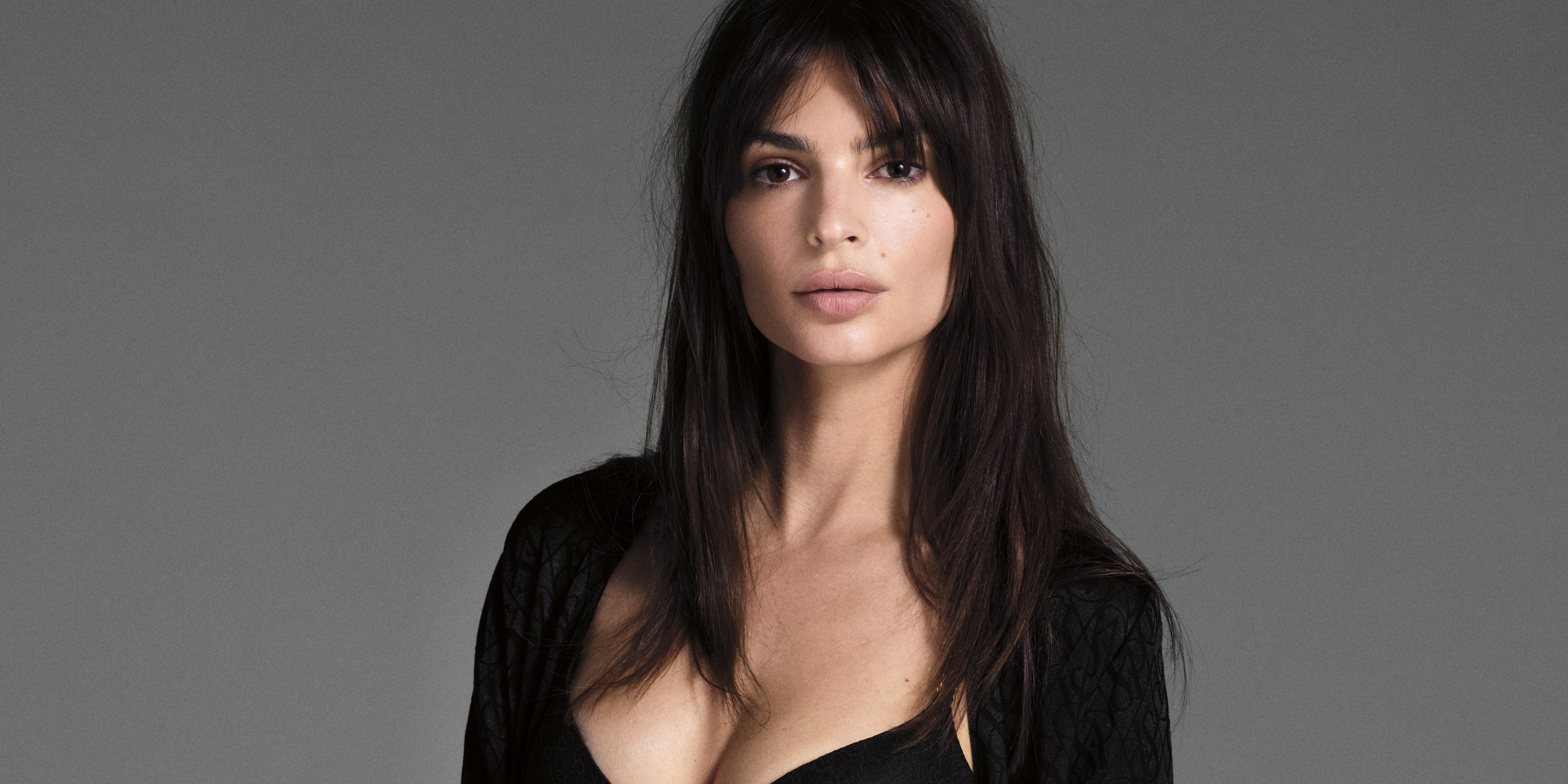 Emily Ratajkowski Victoria's Secret Icon Campaign Interview - Vimarsana News