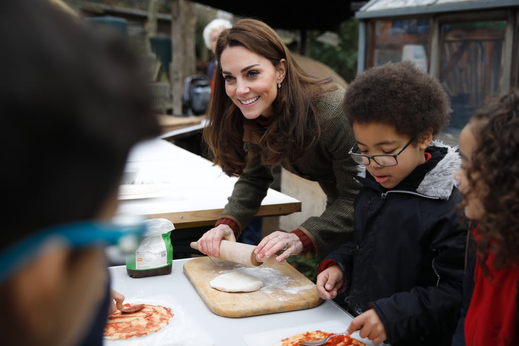 Little Girl Asks Kate Middleton If the Queen Eats Pizza