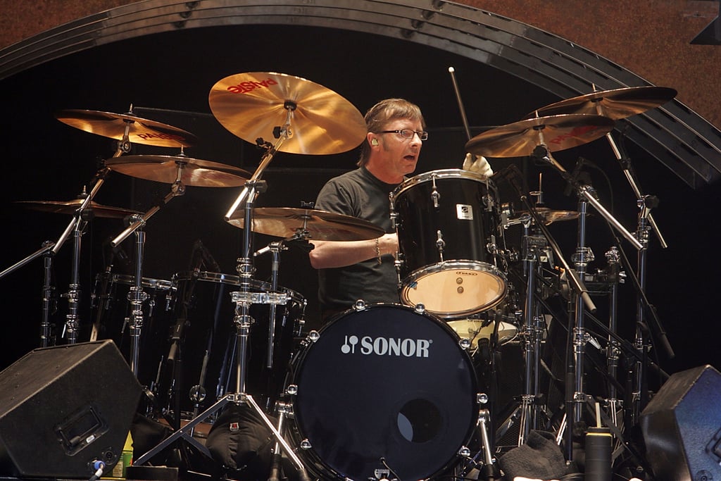 Phil Rudd Arrested For Murder Plot