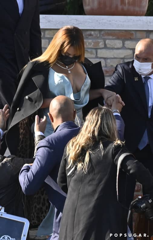 Beyoncé Debuts New Bangs Wearing Dolce and Gabbana Black Wool  Double-Breasted Coat Dress While Attending Alexandre Arnault and Géraldine  Guyot's Wedding in Venice With Jay-Z – Fashion Bomb Daily