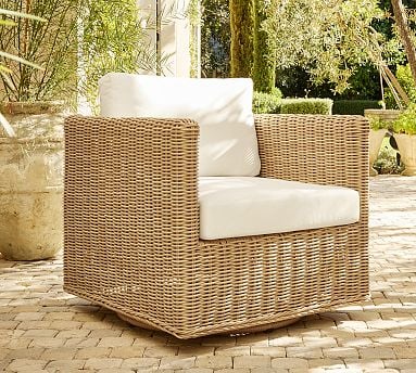 Huntington Outdoor Lounge Chair