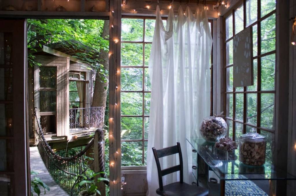 Airbnb's Atlanta Tree House